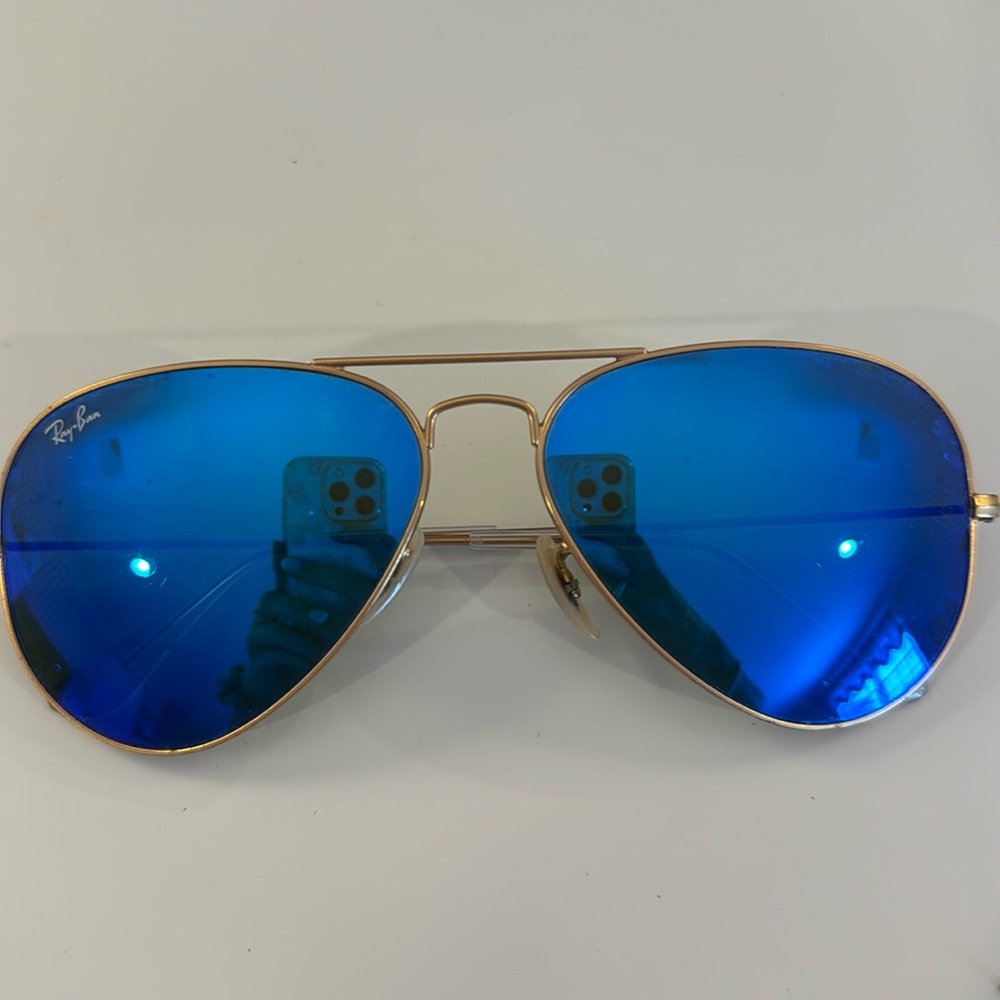 Blue Ray Bans